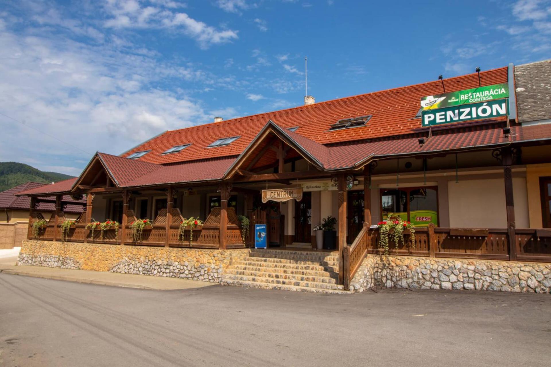 Penzion Contesa Rožňava Exteriör bild